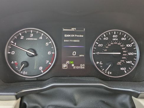 Used 2022 Subaru Outback Limited XT image 17