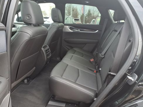 Used 2023 Cadillac XT5 Premium Luxury AWD/4WD image 9
