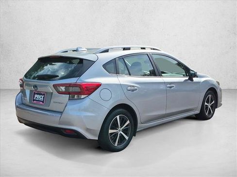 Used 2022 Subaru Impreza 2.0i Premium AWD/4WD image 5
