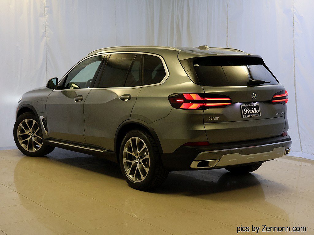 Used 2026 BMW X5 xDrive50e w/ Climate Comfort Package AWD/4WD image 9