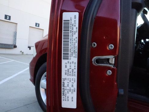 Used 2013 RAM 1500 Express image 19