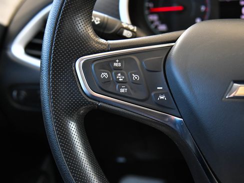 Used 2023 Chevrolet Malibu LT image 29