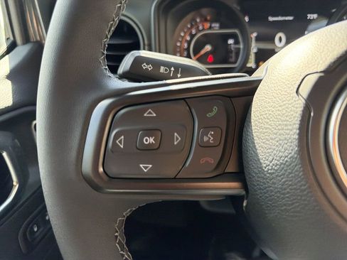 New 2026 Jeep Gladiator Mojave image 25