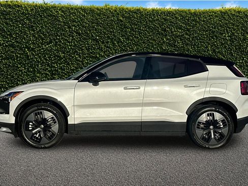 New 2026 Volvo EX30 Cross Country Ultra w/ Protection Package Premier AWD/4WD image 3