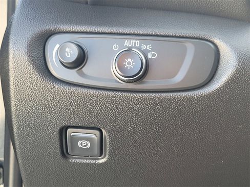 Used 2022 Chevrolet Blazer Premier w/ LPO, Cargo Package image 30