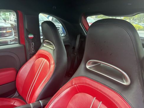 Used 2015 FIAT 500 Abarth w/ Beats Audio Package image 9