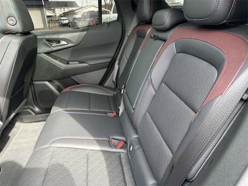 Used 2026 Chevrolet Equinox RS image 12