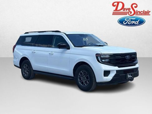 Used 2025 Ford Expedition Max XL AWD/4WD image 4
