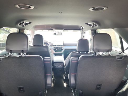 New 2025 Ford Explorer ST-Line w/ Premium Package image 20