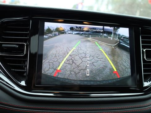 Used 2024 Dodge Durango GT image 34