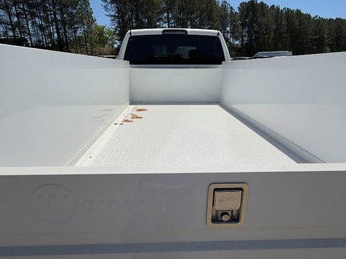 New 2026 RAM 5500 Tradesman w/ Chrome Appearance Group image 13