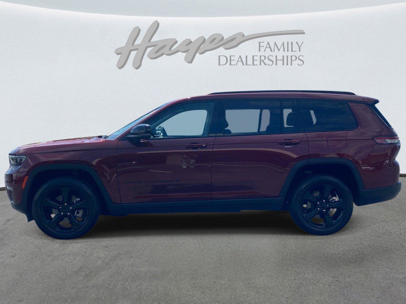 Used 2023 Jeep Grand Cherokee L Limited w/ Luxury Tech Group II RWD image 9
