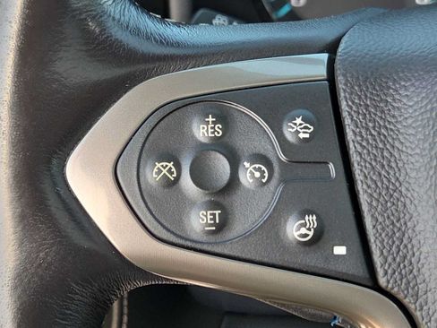 Used 2018 Chevrolet Silverado 1500 High Country AWD/4WD image 23