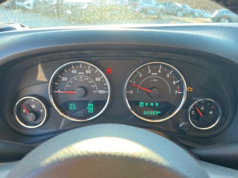 Used 2015 Jeep Wrangler Unlimited Sahara w/ Connectivity Group image 24