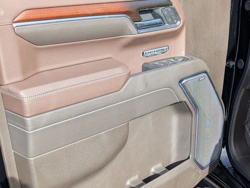 New 2026 GMC Sierra 1500 Denali w/ Denali Reserve Package image 15