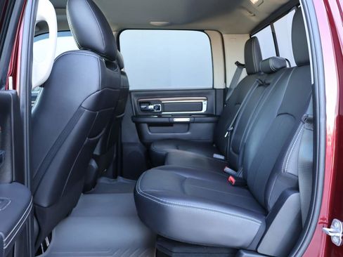 Used 2018 RAM 2500 Laramie w/ Convenience Group image 10