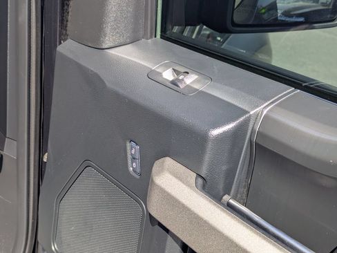 Used 2019 Ford F150 Raptor AWD/4WD image 32