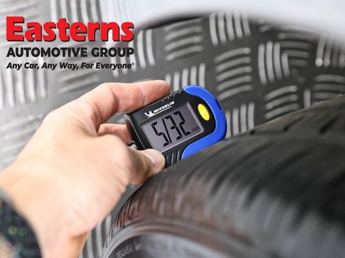 Used 2019 Toyota Camry SE image 29