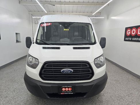 Used 2018 Ford Transit 250 148 Medium Roof RWD image 2