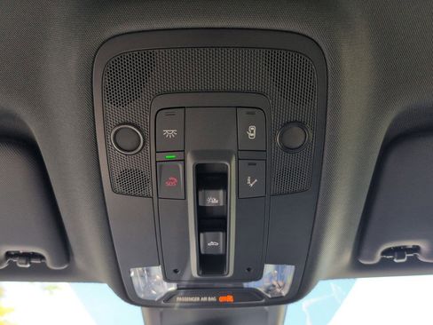 New 2025 Audi Q3 2.0T Premium image 7