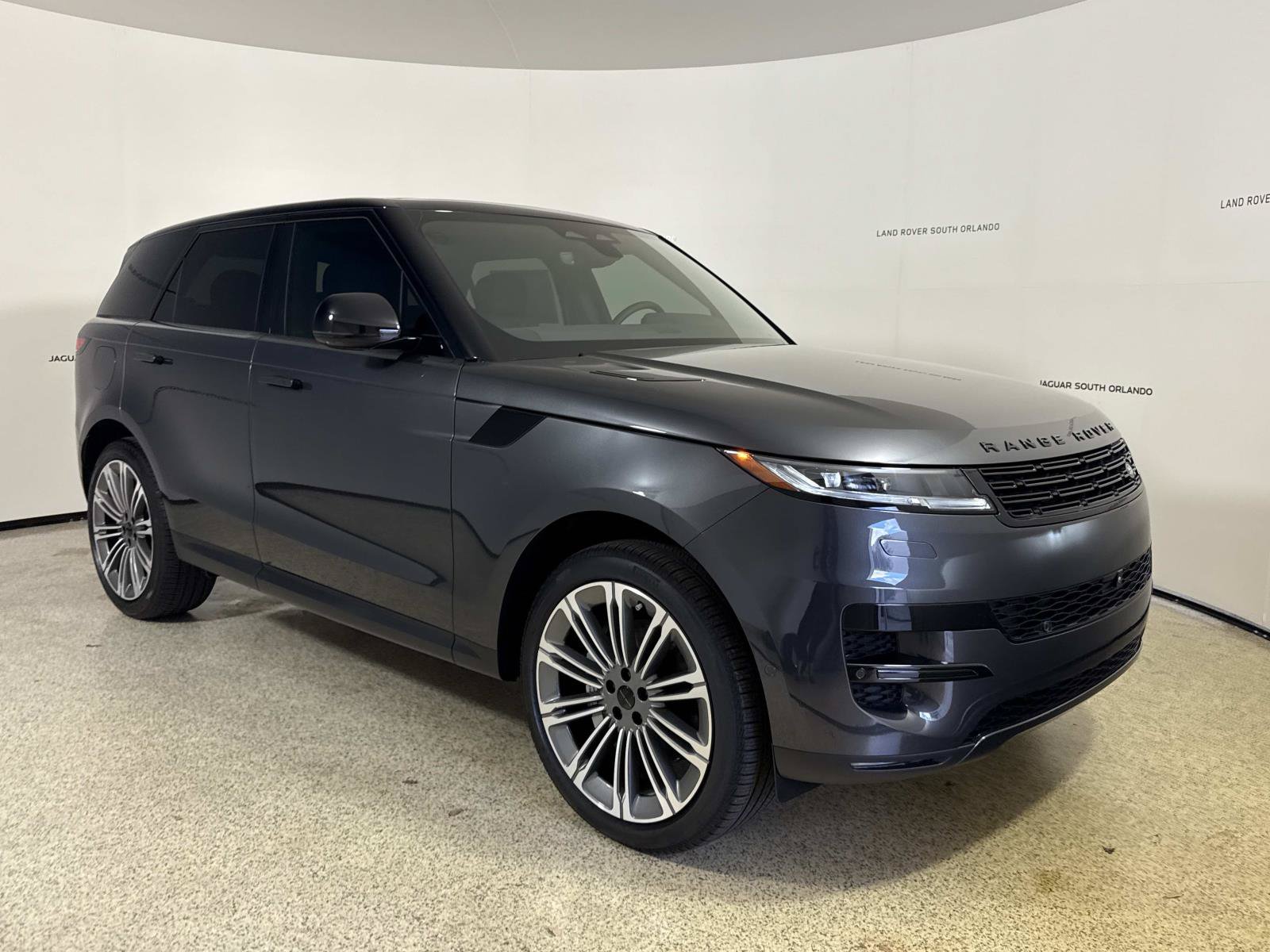 New 2026 Land Rover Range Rover Sport SE AWD/4WD image 7
