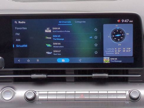 Certified 2025 Hyundai Kona SE image 17