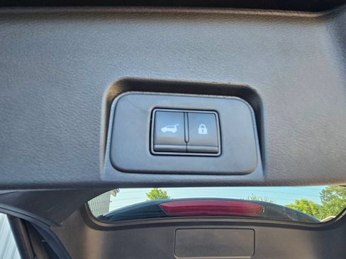 Certified 2024 Nissan Rogue SL w/ SL Premium Package FWD image 11
