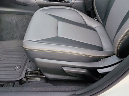 Used 2023 Subaru Crosstrek 2.5i Sport image 13