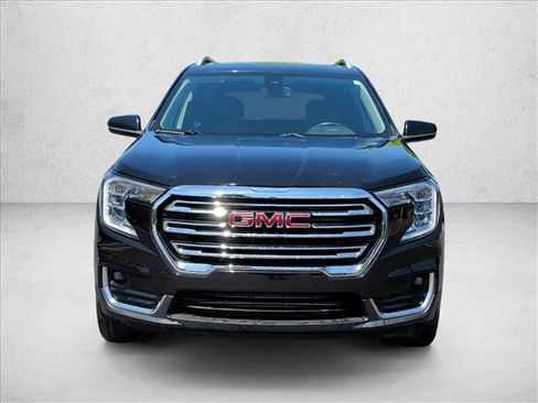 Used 2022 GMC Terrain SLT AWD/4WD image 2