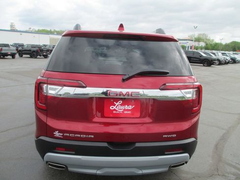 Used 2023 GMC Acadia SLT w/ Technology Package image 7
