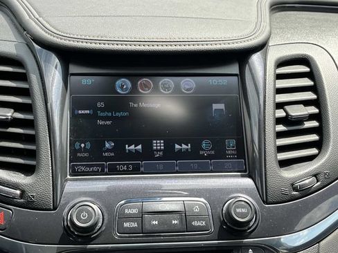 Used 2018 Chevrolet Impala Premier FWD image 12