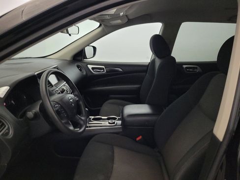 Used 2020 Nissan Pathfinder S AWD/4WD image 17