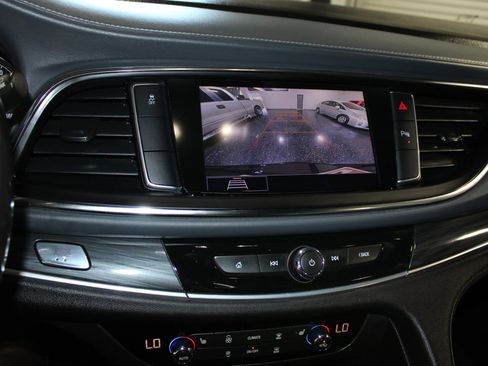 Used 2021 Buick Enclave Preferred FWD image 16