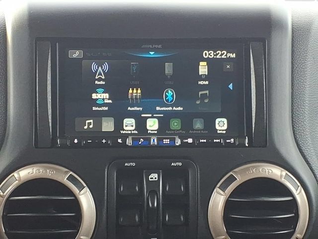 Used 2016 Jeep Wrangler Unlimited Sahara AWD/4WD image 14