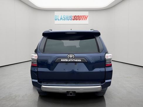 Used 2019 Toyota 4Runner TRD Off-Road Premium w/ Wilderness Package image 4