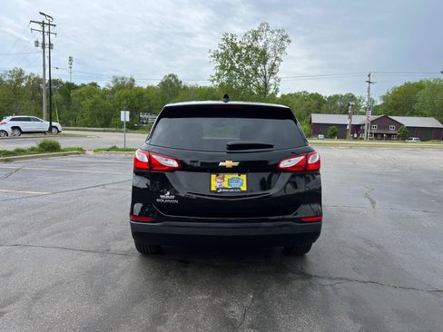 Used 2019 Chevrolet Equinox LS w/ LS Convenience Package FWD image 6