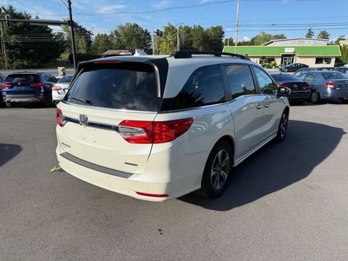 Used 2018 Honda Odyssey Touring image 4