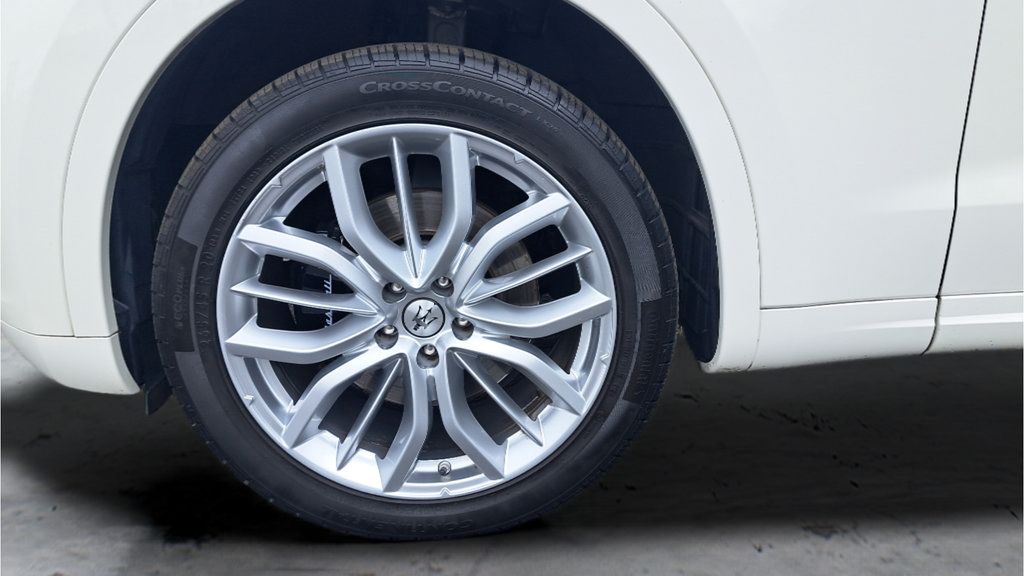 Used 2022 Maserati Levante GT AWD/4WD image 28