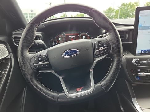 Used 2020 Ford Explorer ST w/ Premium Technology Package AWD/4WD image 24