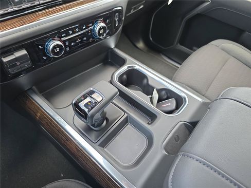 New 2026 GMC Sierra 1500 Elevation AWD/4WD image 27