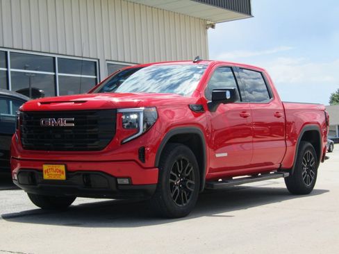 Used 2026 GMC Sierra 1500 Elevation w/ Elevation Premium Package AWD/4WD image 12