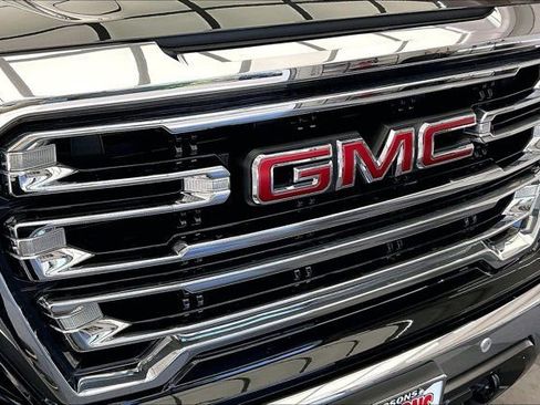 Used 2020 GMC Sierra 1500 SLT w/ SLT Premium Plus Package image 30