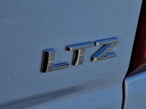New 2026 Chevrolet Silverado 1500 LTZ w/ Technology Package AWD/4WD image 19