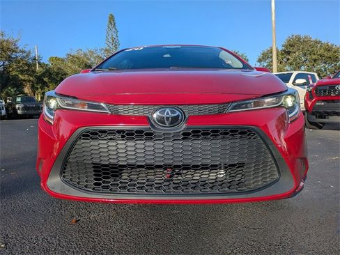 Used 2020 Toyota Corolla LE image 7