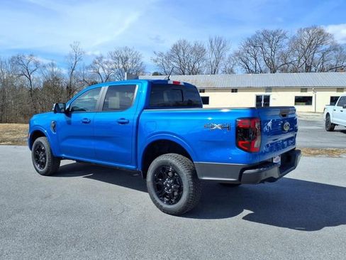 New 2025 Ford Ranger Lariat w/ Black Appearance Package image 4