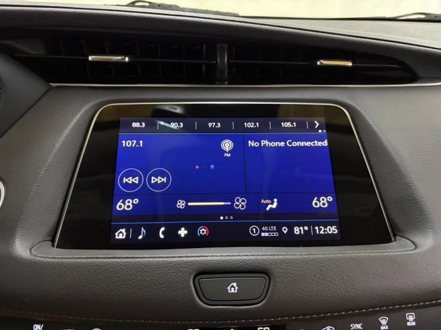 Used 2023 Cadillac XT4 Premium Luxury w/ Technology Package AWD/4WD image 59