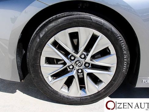 Used 2022 Toyota Mirai w/ Advanced Technology Package RWD image 47