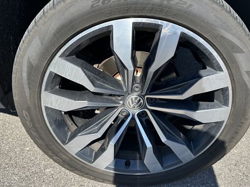 Used 2019 Volkswagen Atlas SEL Premium AWD/4WD image 13
