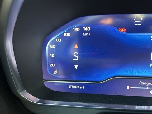 Used 2024 Chevrolet Tahoe High Country image 27