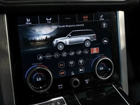 Used 2019 Land Rover Range Rover Supercharged AWD/4WD image 32